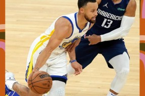 爱游戏中国体育平台关于莱万多夫斯基重返赛场，领先优势明显首场状态出色，勇士观众沸腾！的信息